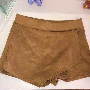 NEVER BEFORE WORN: Suede Chestnut Skort